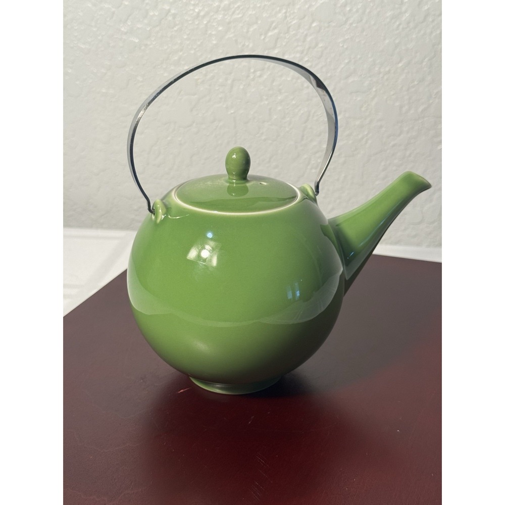 Teavana Bright Green Teapot With Mesch Fine Porcelain From China